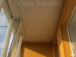 Ceiling on the loggia finishing options photo