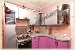 Фото угловые гарнитуры для кухни в хрущевке с колонкой