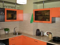 Kitchen design with corner box photo