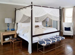 Bedroom design with four poster bed