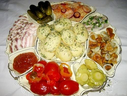 Rus evdə yemək foto