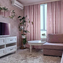 How to choose curtains for the living room according to the color of the wallpaper photo
