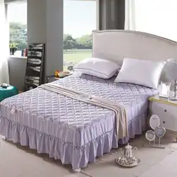 Stylish bedspreads for the bedroom photo