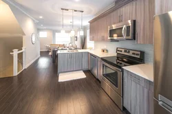 Combination Of Floor And Wall Colors In The Kitchen Interior