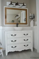 Bathroom with chest of drawers design