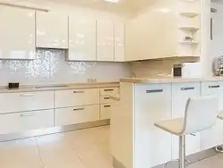 Дизайн Бежевой Кухни С Черным Фартуком