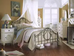 Фота на сцяне ў спальні Праванс фота