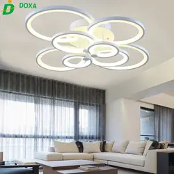 Чароғҳои шифти LED дар акси меҳмонхона