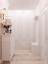 Decorate a small hallway in an apartment real photos