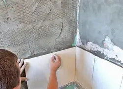 Як Правільна Класці Плітку Ў Ваннай На Сцяну Фота
