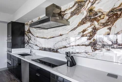 Kitchen design with marbled splashback