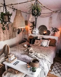Yataq otağının interyerində boho tərzi