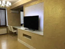 Qonaq Otağının Fotoşəkilində Toxumalı Gips