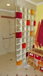 Glass block bathtub design