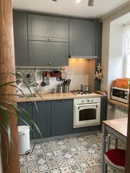 Kitchen design in Brezhnevka 7