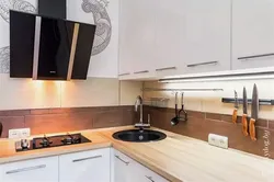 Photo of a kitchen with a 2-burner hob