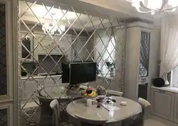 Люстраное пано на кухні фота каля стала