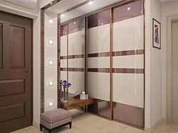 Hallway closet door design