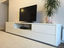 Modern style chest of drawers in the living room photo for TV