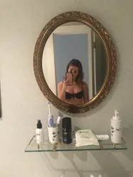 Tam Divar Vanna Otağı Güzgüsü Fotoşəkili