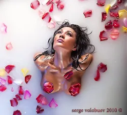 Sutli hammomdagi fotosurat