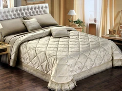 How to choose a bedspread for your bedroom interior
