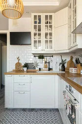 Ikea budbin ошхонаи сафед дар дохили воқеӣ