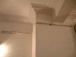 Close the pipe in the hallway photo