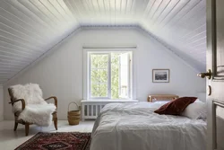 Photo Design Of Attic Bedroom With Gable