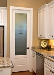 Put a photo of the door to the kitchen