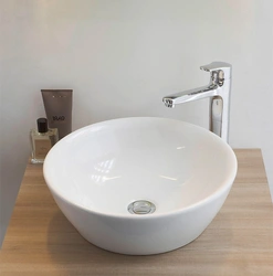 Qab Lavabo Ilə Küvetin Fotoşəkili