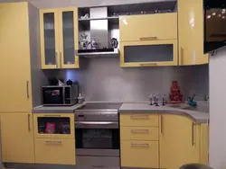 Фото кухонных гарнитуров на кухню 8 м
