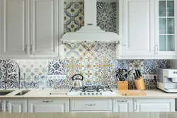 Kitchen Provence photo apron tiles