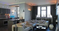 2 pəncərə fotoşəkili ilə mətbəx qonaq otağı dizaynı