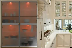 Стеклянные Шкафы В Интерьере Кухни Фото