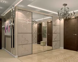 Interior design of built-in hallway