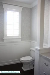Photo of moldings in the bathroom
