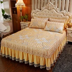 Bedspread 2 x sleeping photo
