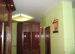 Xruşşov fotosunda koridorda güzgü