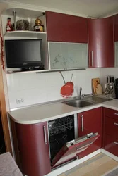 Бұрыштық асүй дизайны 9 ш.м. теледидар фотосуреті бар