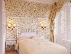 Bedroom floral wallpaper photo