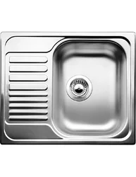 Kitchen sinks photo in the house