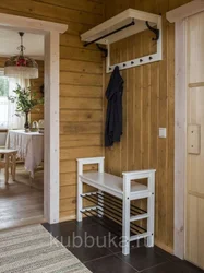 Photo hallway in a wooden house