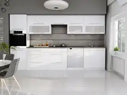 Müasir üslubda daxili fotoşəkildə ağ parlaq mətbəxlər
