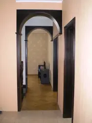 Koridordan oshxona fotosuratigacha kamar