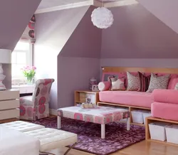 What colors does pink go with in a bedroom interior?