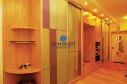 Тарҳи долони дароз дар акси квартира бо гардероб