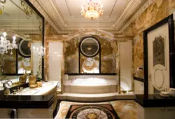 Baroque bathroom design