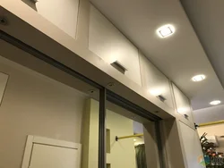 Mezzanine дар долон дар акс сабки муосир