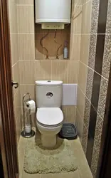 Туалет дизайн в квартире с трубами